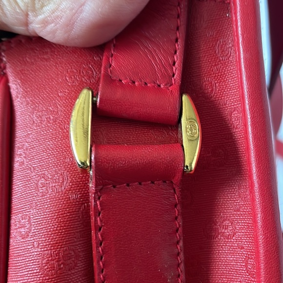 Authentic Shoulder/Crossbody Leather Bag Gucci. - Picture 16 of 17